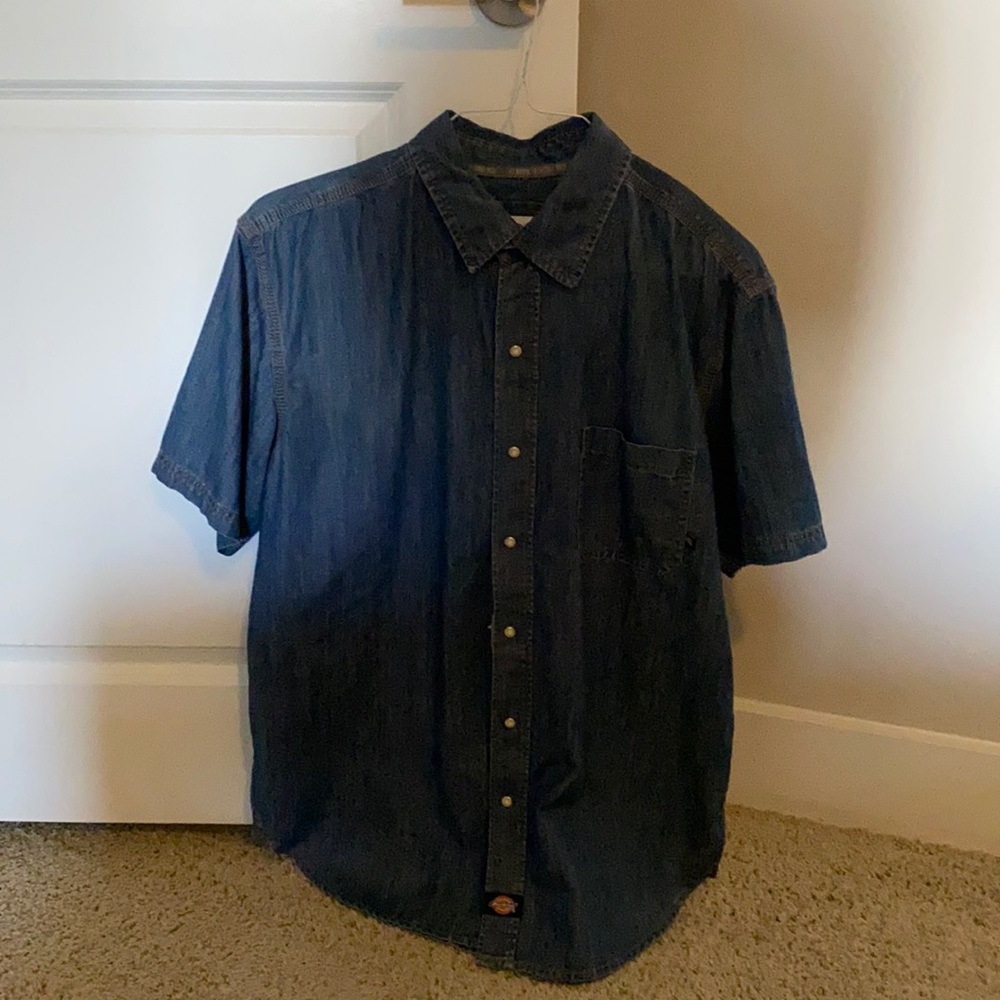 Denim Dickies short sleeve button down - size L